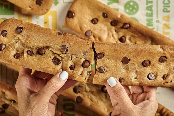 Footlong Cookie Subway
