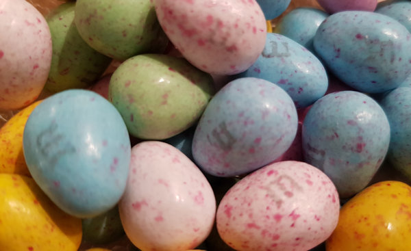 M & M's egg