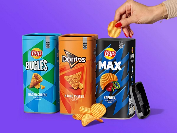Chips in kartonnen dozen
