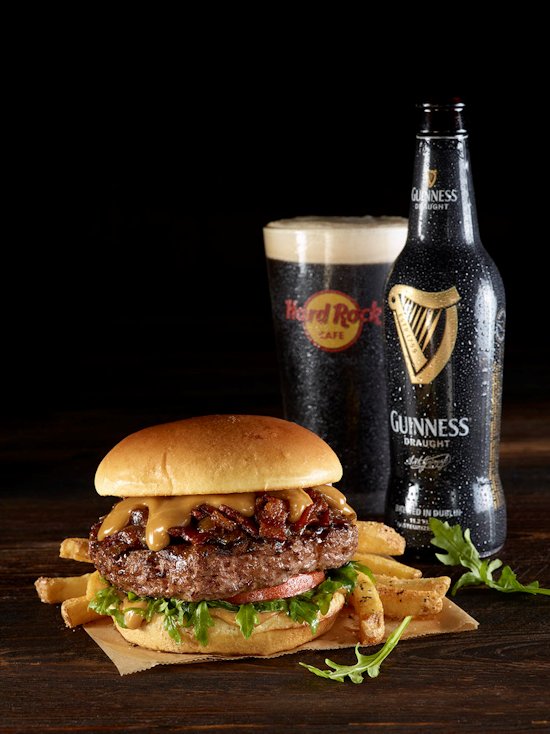 Guinness & Jameson Bacon Cheeseburger bij Hard Rock Cafe Snacknieuws